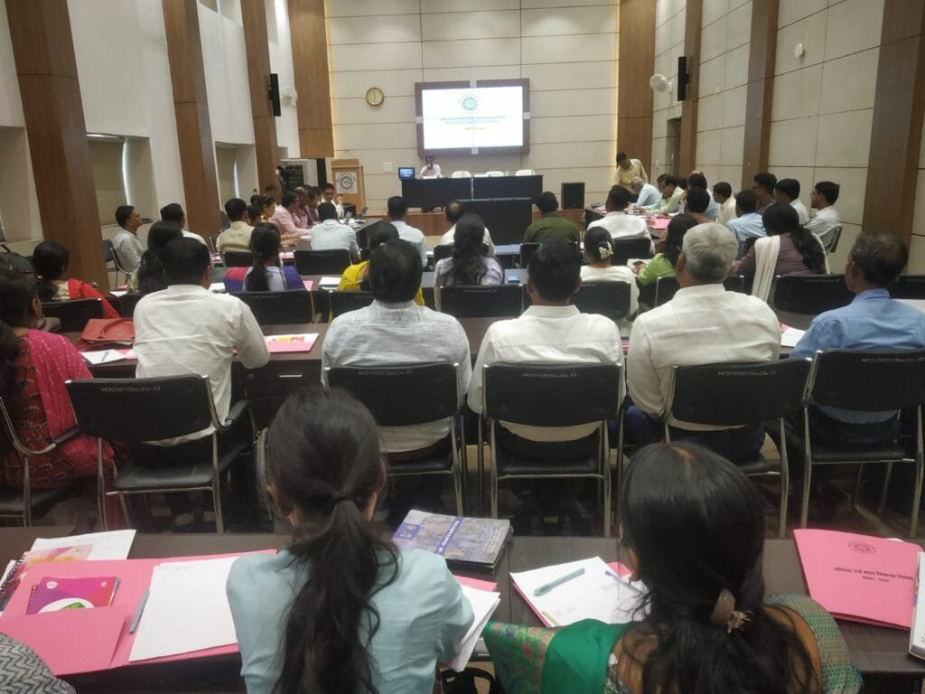 IMG-20241111-WA0003-1024x768 जिला परियोजना पदाधिकारियों और TISS कार्यकर्ताओं का सामूहिक प्रशिक्षण: एक नई शुरुआत